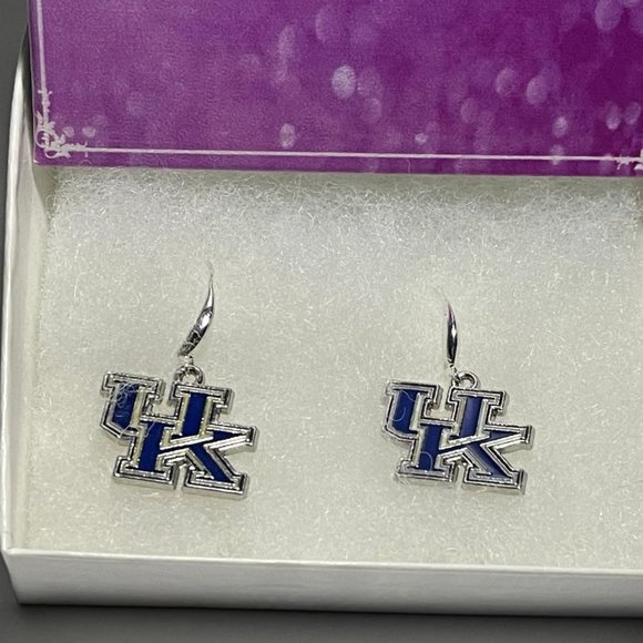 Kentucky Wildcats NCAA Fashion Dangle Earrings NEW - Picture 1 of 3